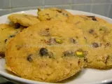 Ricetta Cookies con gocce di cioccolato e pistacchi di bronte