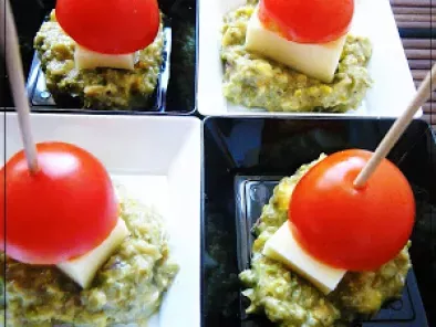 Ricetta Pesto di olive, pistacchi e capperi che finger food tricolore