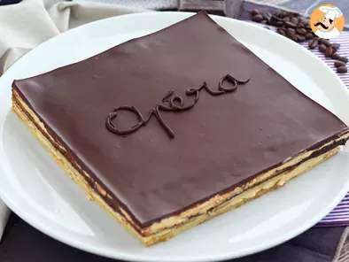 Torta opéra, ricetta spiegata passo a passo