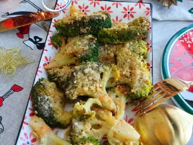 Ricetta Broccoli schiacciati in crosta di parmigiano