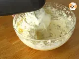 Tappa 8 - Tronchetto di crêpes con cioccolato bianco e confettura di lamponi