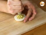 Tappa 4 - Uova ripiene con crema di avocado