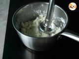 Tappa 2 - Crema di cavolfiore con latte di cocco e salmone affumicato