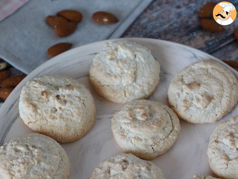 Amaretti, la ricetta veloce per preparare i biscotti che tutti adorano! - foto 3