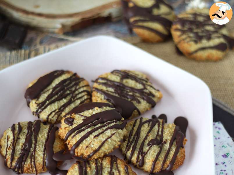 Biscotti con okara di avena e cioccolato