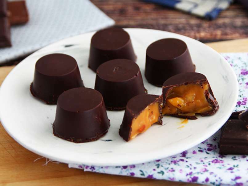 Cioccolatini con mandorle e caramello