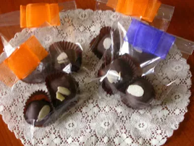 Cioccolatini ripieni con pasta di nocciole - foto 2