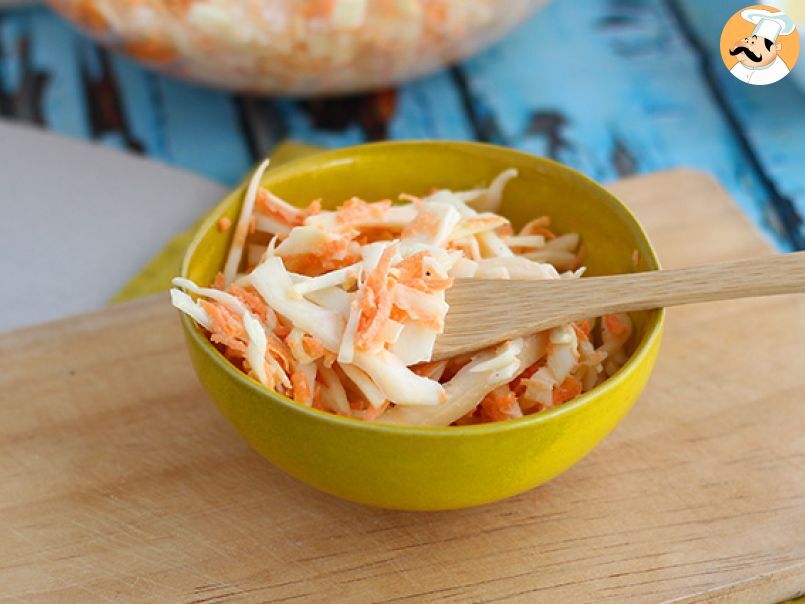 Coleslaw, l'insalata di cavolo e carote - foto 4