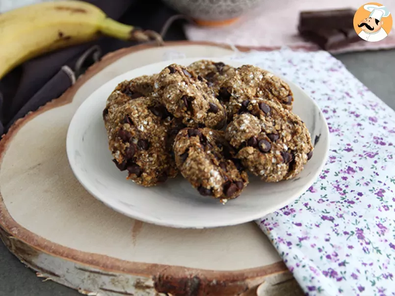 Cookies vegani con 3 ingredienti: fiocchi d'avena, banana e cioccolato - foto 3