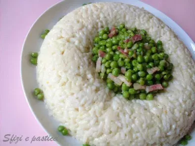 Corona di riso con piselli