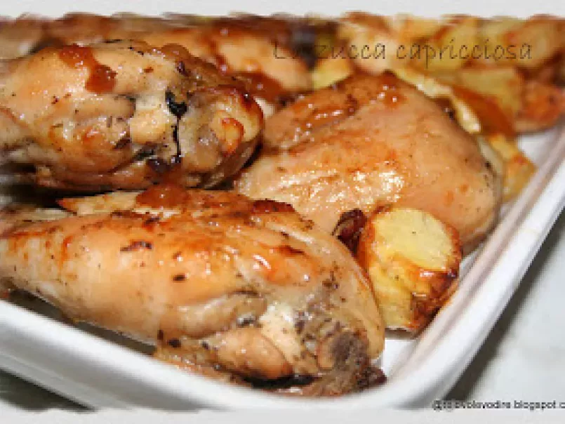 Coscette di pollo alla birra con patate saporite al forno - foto 3
