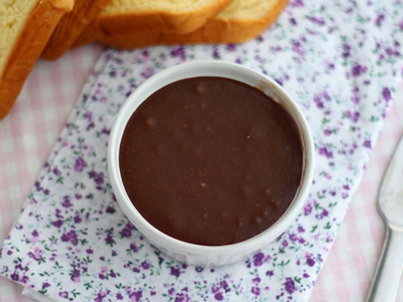 Crema spalmabile al cioccolato senza olio di palma - foto 3
