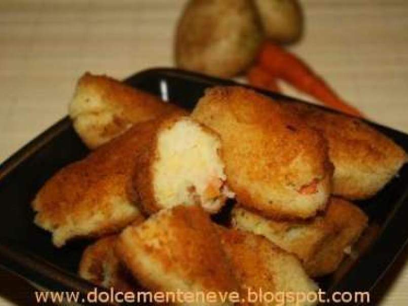 Crocchette di patate e carote fritte