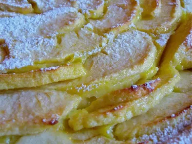 Crostata di mele con crema pasticcera