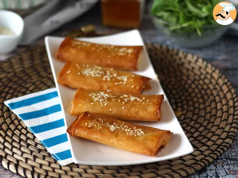Feta Saganaki al forno: la ricetta greca con pasta fillo, feta e miele - foto 2