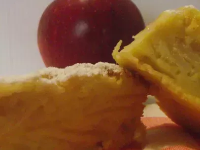 La torta invisibile di mele e pere