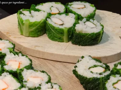 Maki sushi di surimi e verza con salsa agropiccante al miele - foto 2
