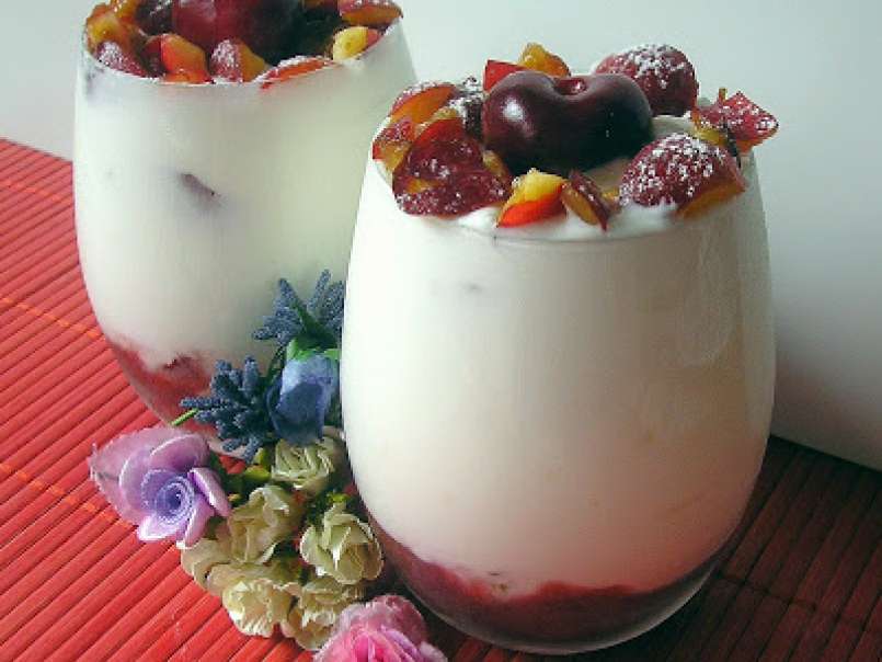 Mousse di yogurt e ciliegie - foto 2
