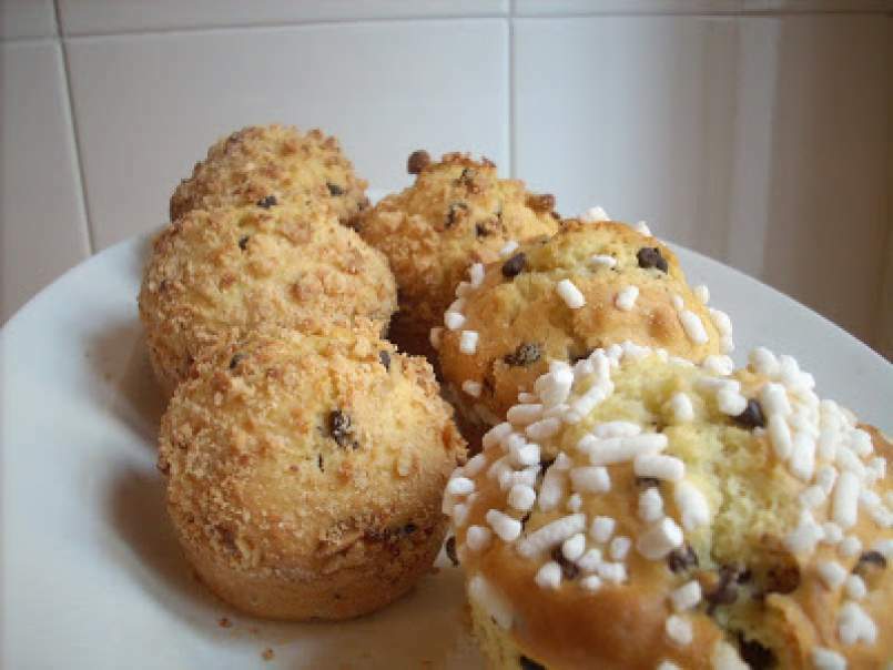 Muffins di mandorle e gocce di cioccolato - foto 2
