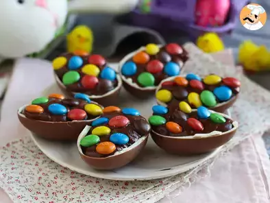 Ovetti di Pasqua ripieni con crema al cioccolato e m&m's - foto 3
