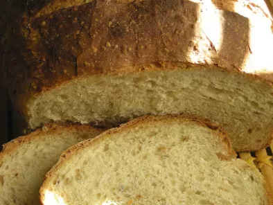 Pane bianco quotidiano con fiocchi d'avena