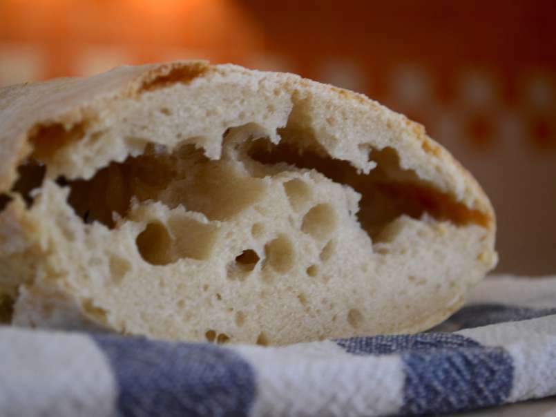 Pane con lievito madre - Ricetta Facile - foto 2