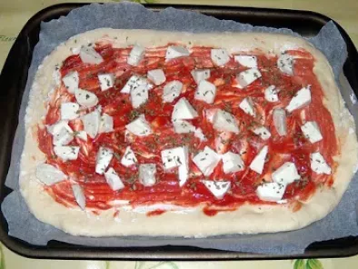 Pizza con mozzarella e ricotta - foto 2
