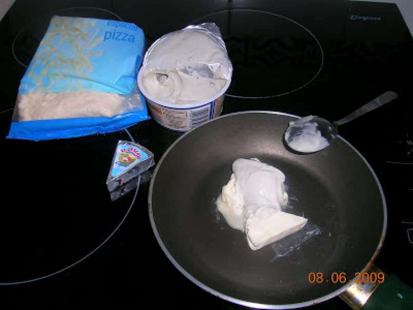 Plumcake salato con zucchine e formaggio forte con crema di formaggio - foto 5