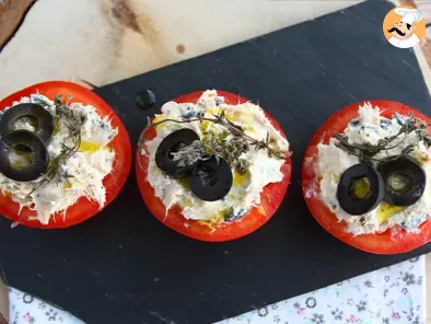 Pomodori ripieni con tonno, formaggio fresco e olive nere - foto 4