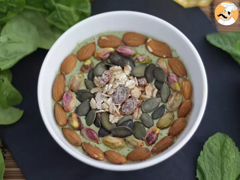 Smoothie bowl kiwi, menta e spinaci - foto 2