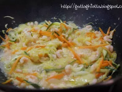 Soba Noodles con gamberi e verdure - foto 3