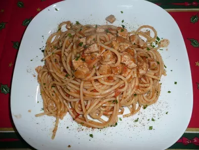 Spaghetti al tonno e bottarga