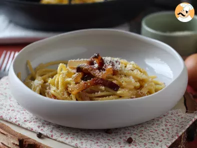 Spaghetti alla carbonara, la ricetta cremosa spiegata passo a passo - foto 2
