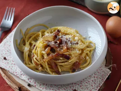 Spaghetti alla carbonara, la ricetta cremosa spiegata passo a passo - foto 3