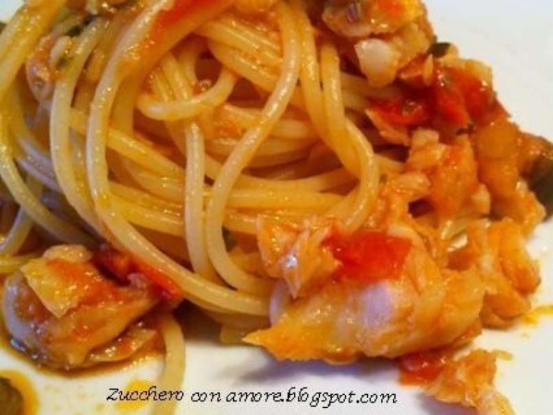 spaghetti con filetti di merluzzo
