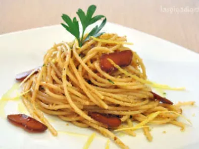 Spaghetti integrali bottarga, limone e pangrattato