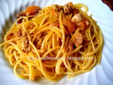 Spaghetti tonno e sgombro....da cotto e pubblicato... - foto 2