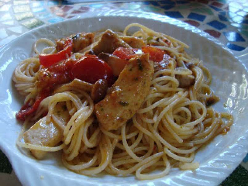 Spaghettini con pesce spada e funghi - foto 2