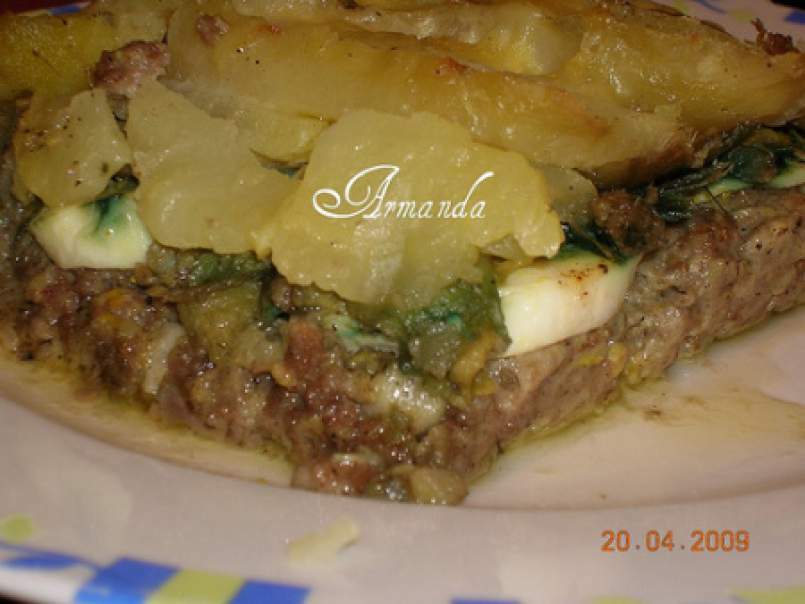 Torta con carne, carciofi e patate - foto 5