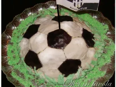 Torta decorata di mmf a forma di pallone