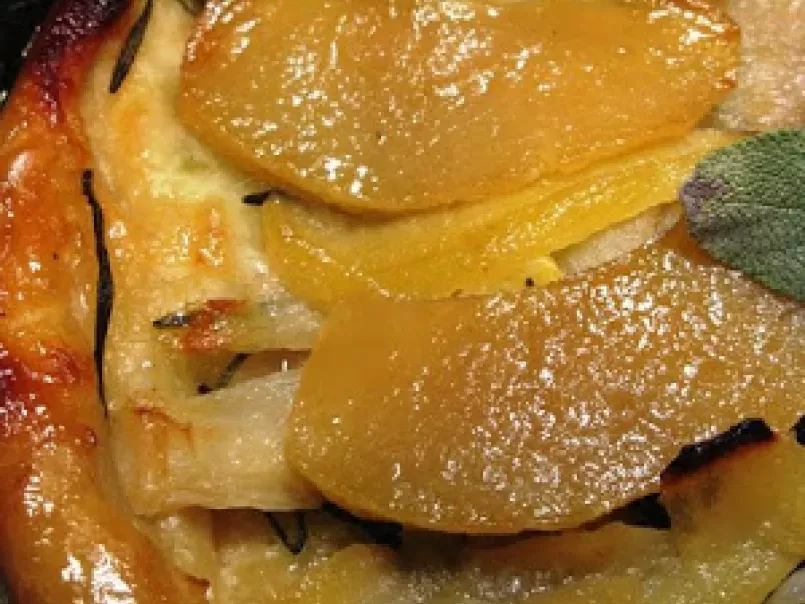 Torta rovesciata di cipolle e mele - foto 4