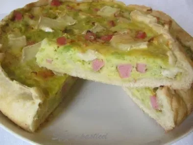 Torta salata di porri, prosciutto e brie - foto 2