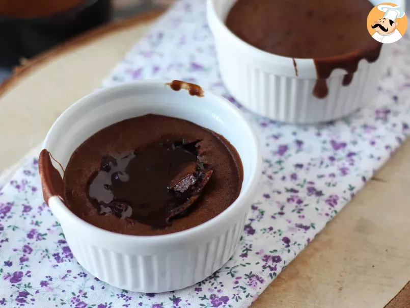 Tortino al cioccolato in friggitrice ad aria: il dolce dal cuore cremoso pronto in 15 minuti! - foto 6