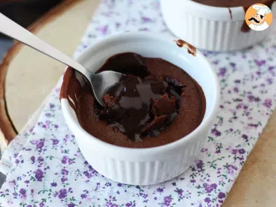 Tortino al cioccolato in friggitrice ad aria: il dolce dal cuore cremoso pronto in 15 minuti! - foto 7