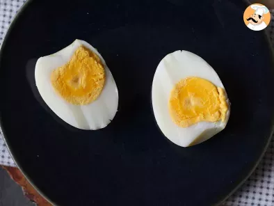 Uova sode in friggitrice ad aria, foto 1