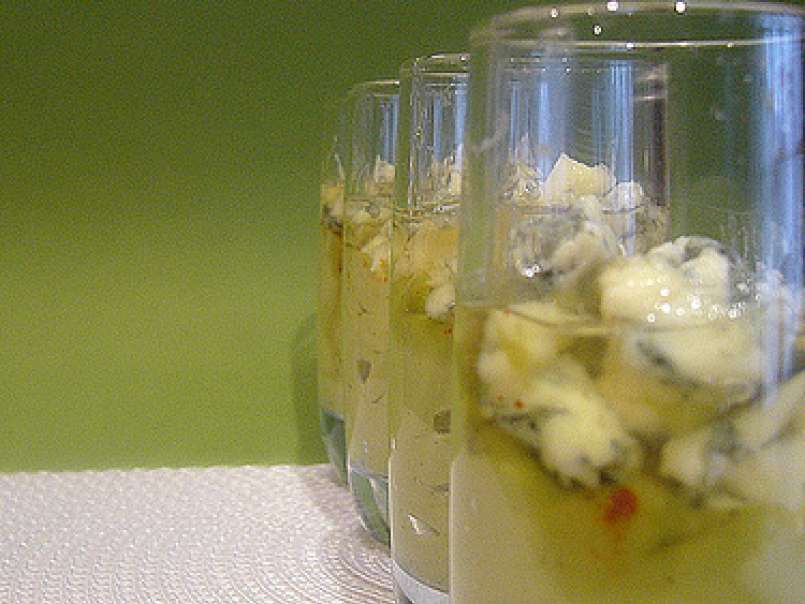 Verrine alla crema d'avocado, Roquefort e miele - foto 3