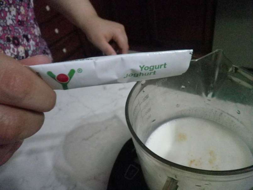 Yogurt Naturale fatto in casa con latte di Capra - foto 2