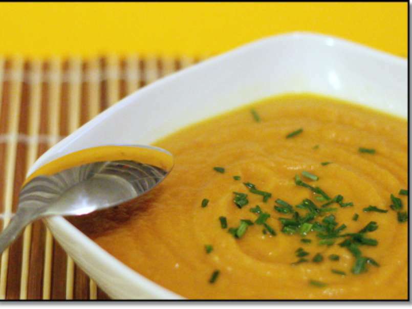 Zuppa di carota e pastinaca all?arancia e zenzero - foto 2