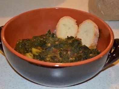 Zuppa di cavolo nero e lenticchie