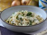Ricetta Pasta cremosa alla cipolla: un primo sfizioso e super economico!